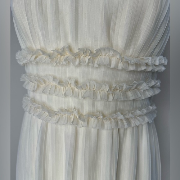 Gorgeous JS Collections Off White Pleated Halter Midi Dress Like New Size 6 - Picture 4 of 13